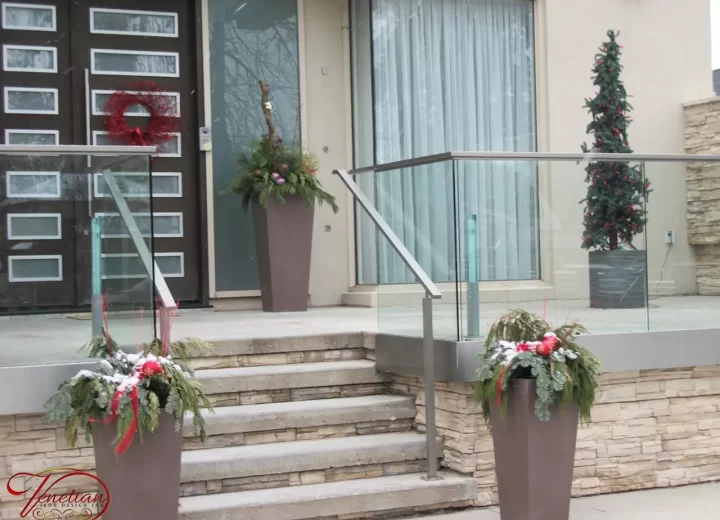 EXTERIOR-GLASS-RAILINGS-1004