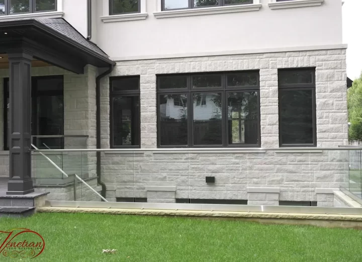 EXTERIOR-GLASS-RAILINGS-1009
