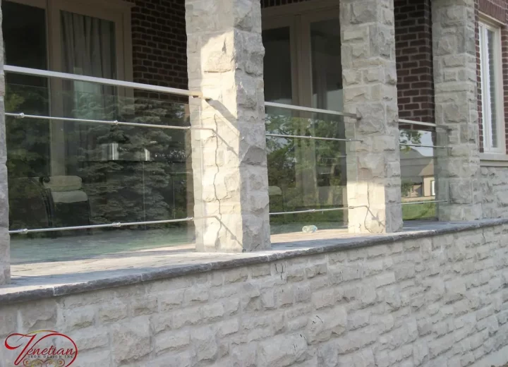 EXTERIOR-GLASS-RAILINGS-1055