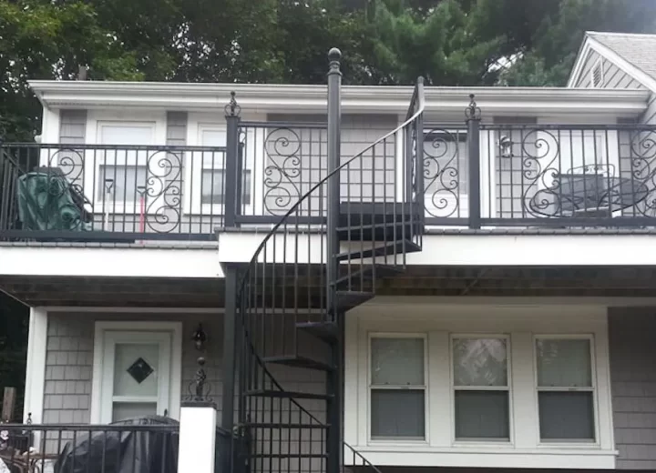 EXTERIOR-WROUGHT-IRON-RAILINGS-1028