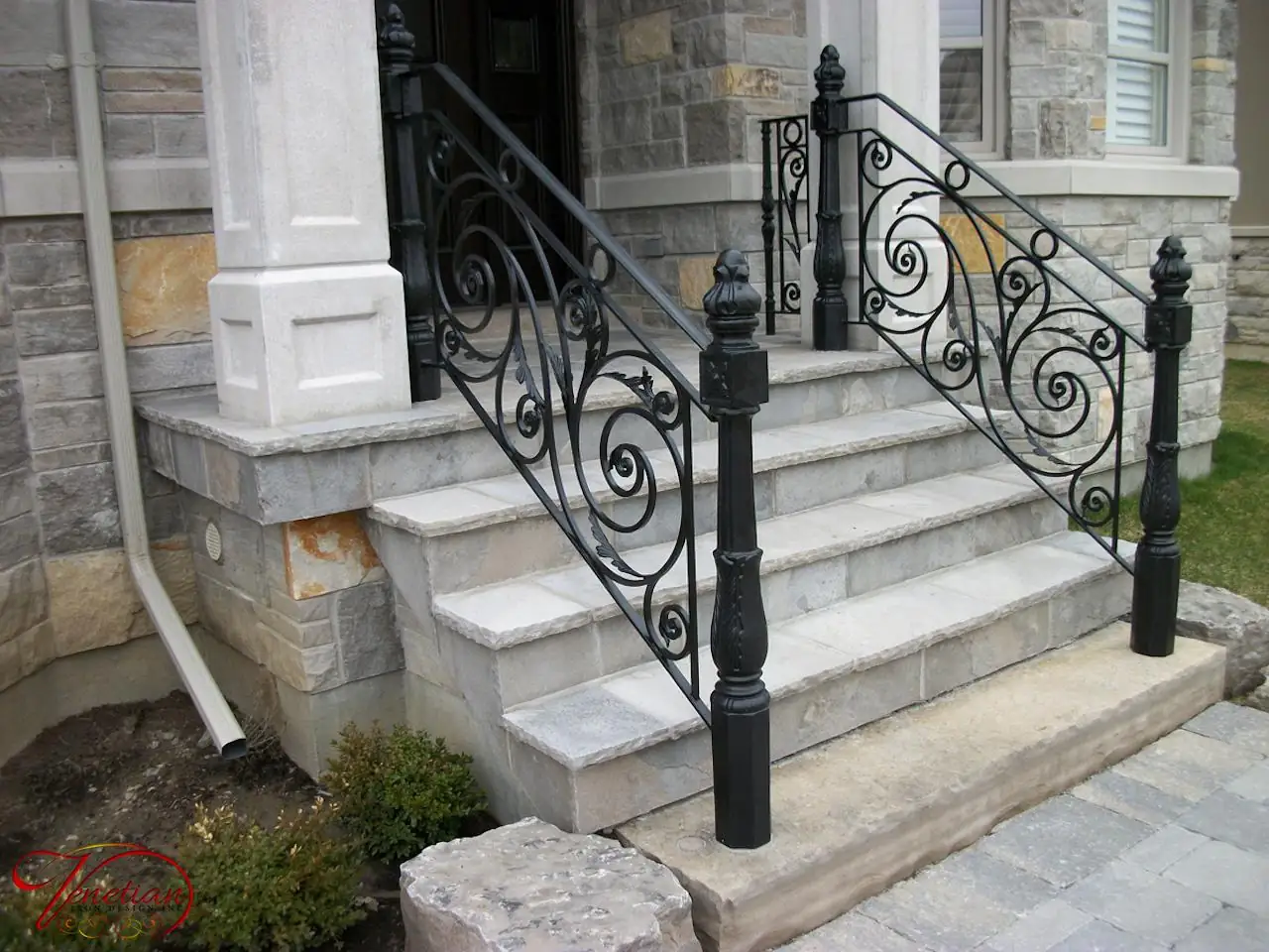 EXTERIOR-WROUGHT-IRON-RAILINGS-1049