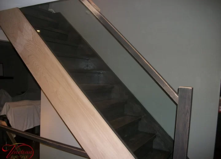 INTERIOR-GLASS-RAILINGS-1029