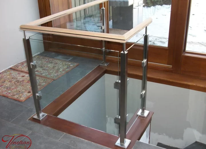 INTERIOR-GLASS-RAILINGS-1046