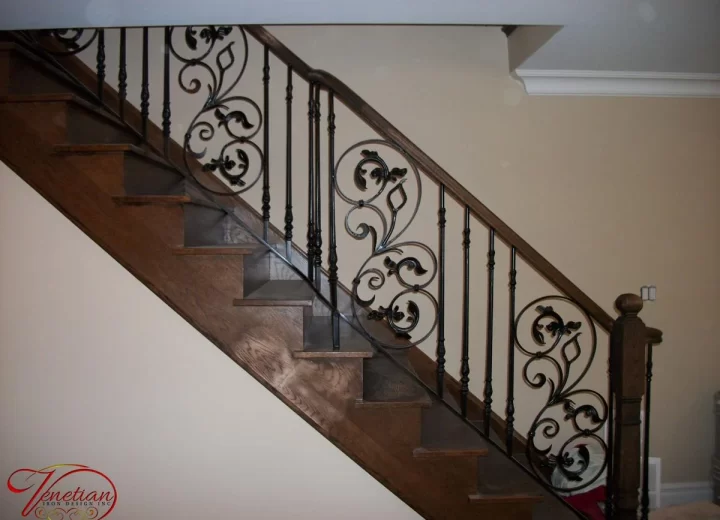 INTERIOR-WROUGHT-IRON-RAILINGS-1025