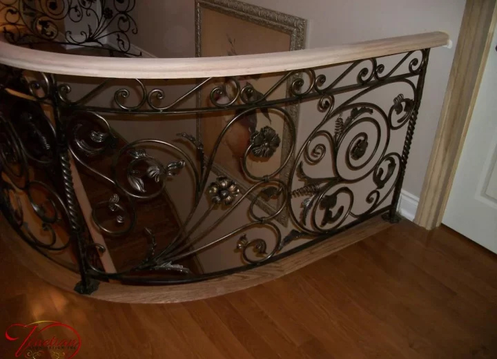 INTERIOR-WROUGHT-IRON-RAILINGS-1026