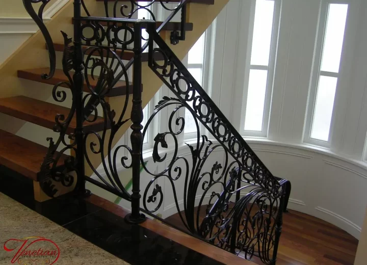 INTERIOR-WROUGHT-IRON-RAILINGS-1035