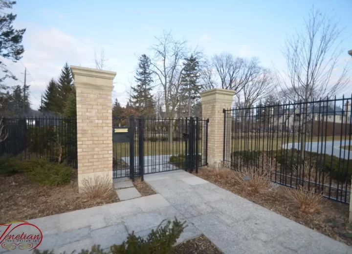 WROUGHT-IRON-FENCES-1015