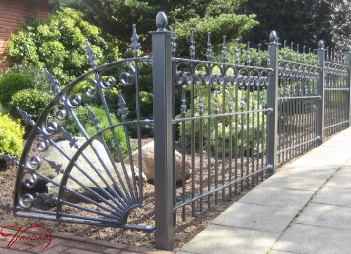 WROUGHT-IRON-FENCES-1029