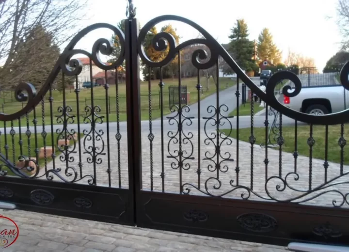 WROUGHT-IRON-GATES-1005
