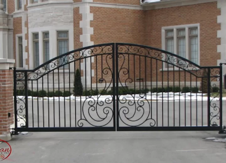 WROUGHT-IRON-GATES-1009