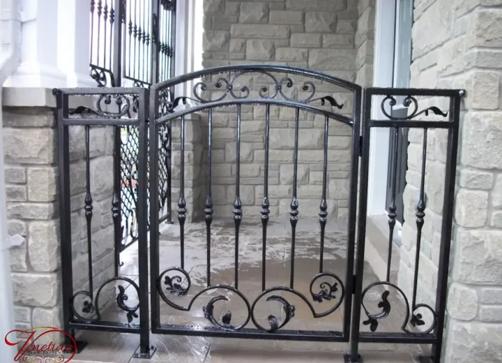 WROUGHT-IRON-GATES-1019