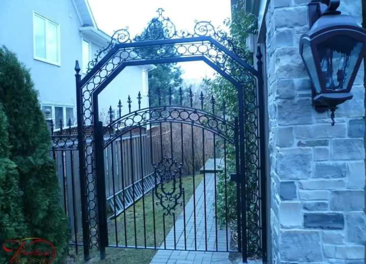 WROUGHT-IRON-GATES-1026
