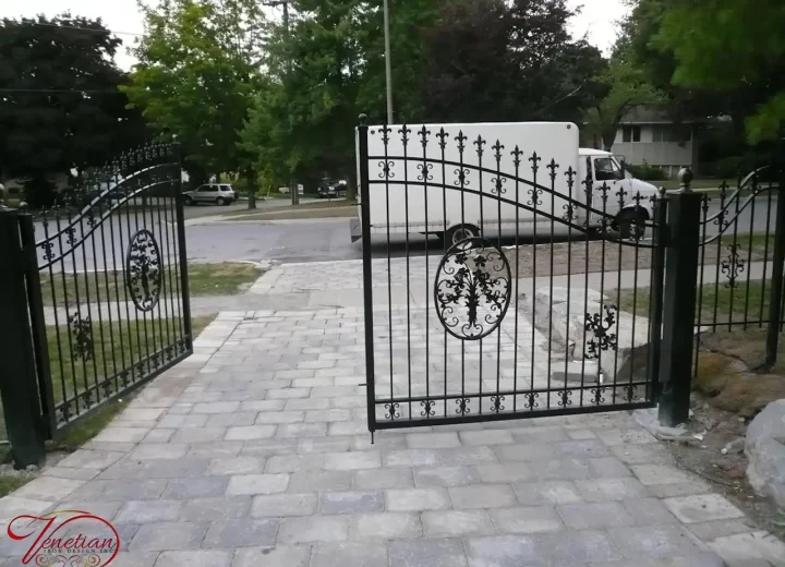 WROUGHT-IRON-GATES-1029
