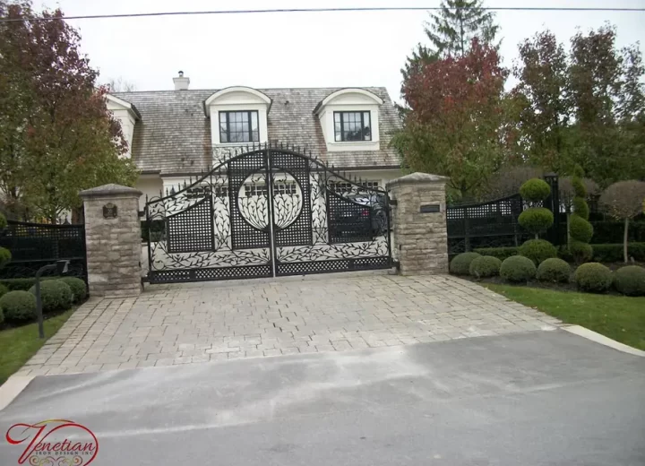WROUGHT-IRON-GATES-1051