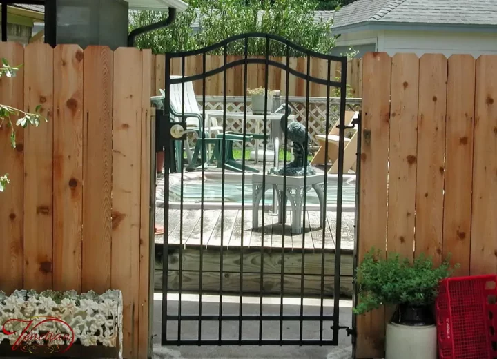 WROUGHT-IRON-GATES-1060
